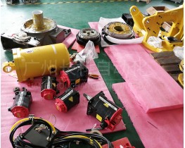 發(fā)那科機(jī)器人R-2000iC本體拆機(jī)件銷(xiāo)售：電機(jī)、減速器、平衡缸……