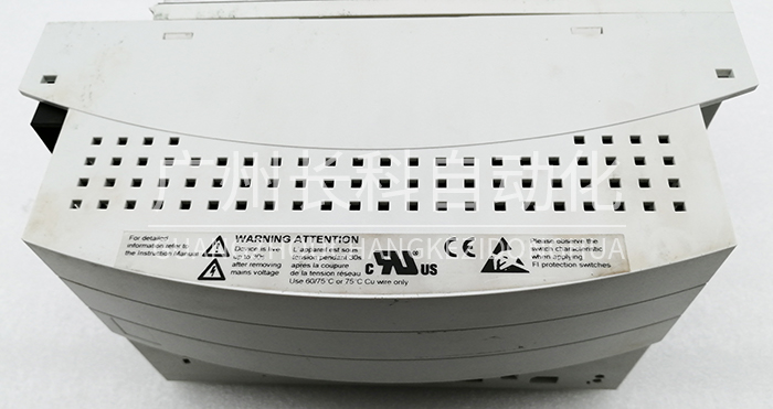 庫卡C2伺服驅(qū)動(dòng)器KSD1-64 00-105-414(0072) 庫卡C2伺服驅(qū)動(dòng)器KSD1-64 00-105-414(0072)