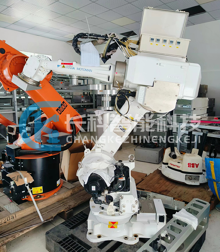 安川MOTOMAN-MCL50無塵室機(jī)械臂 安川MOTOMAN-MCL50無塵室機(jī)械臂