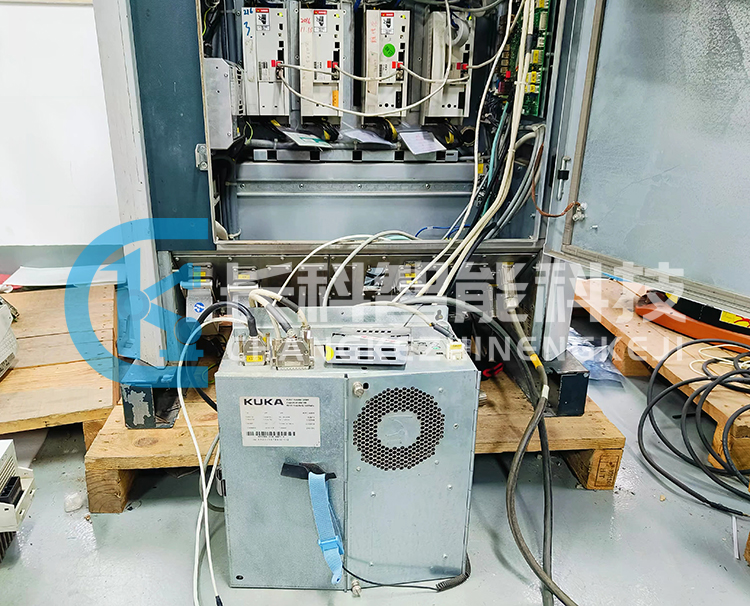 庫(kù)卡KRC2 KPC ed05主機(jī)00-199-777 庫(kù)卡KRC2 KPC ed05主機(jī)00-199-777