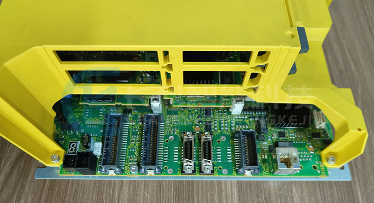 FANUC發(fā)那科主機A05B-2650-C040 FANUC發(fā)那科主機A05B-2650-C040