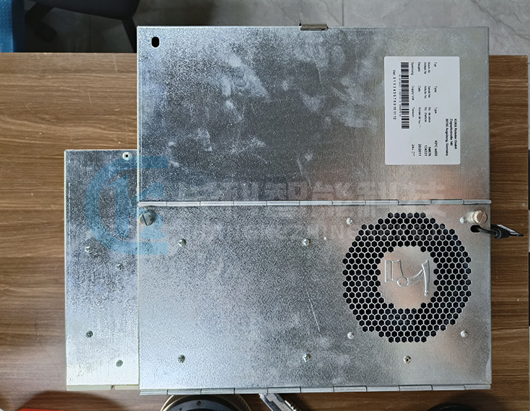 庫卡KR C2控制器主機(jī)00-134-331 庫卡KR C2控制器主機(jī)00-134-331